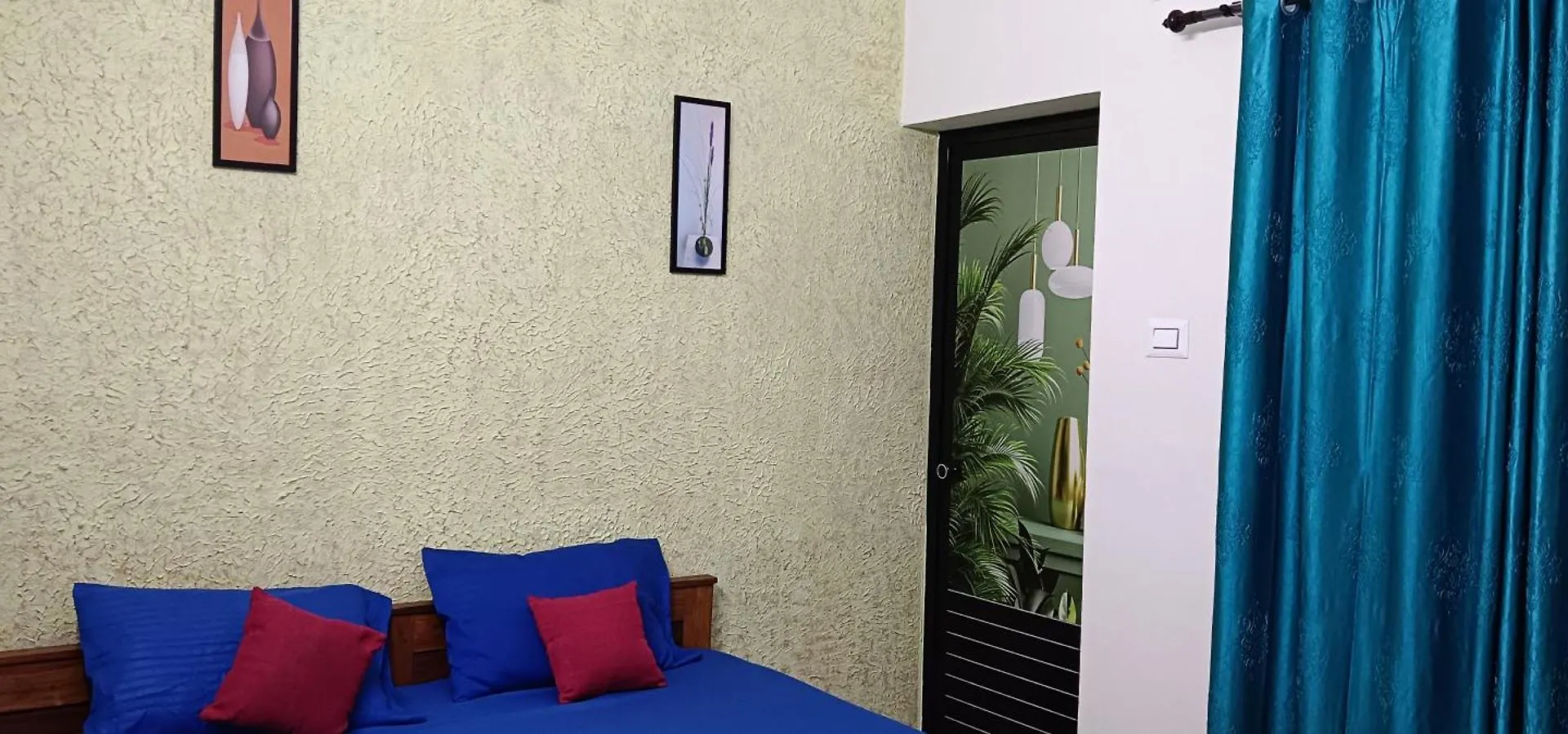 Red Poppy Apartment Varkala India